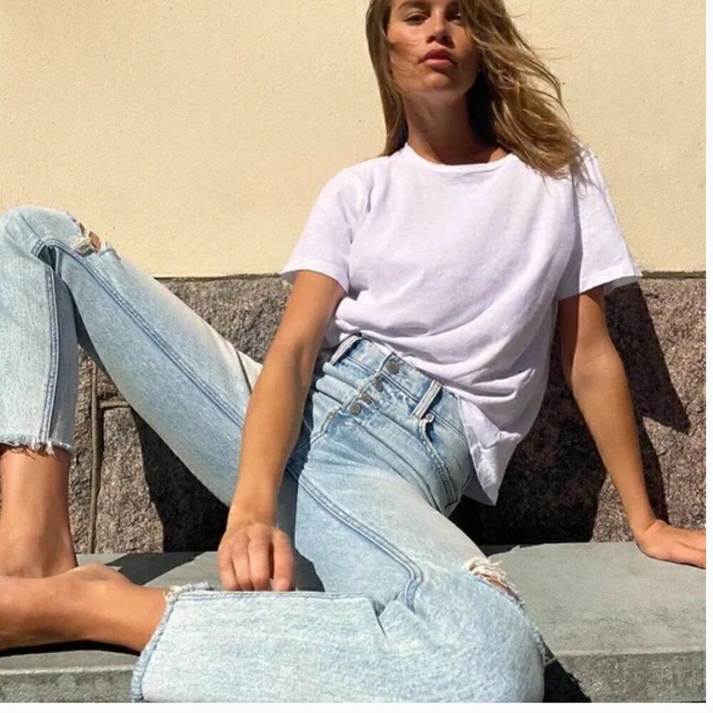 Aritzia Denim Forum The Yoko High Rise Distressed Slim Jean 27